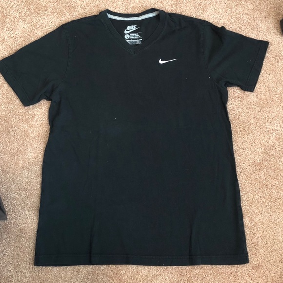 Men’s Nike Athletic T-shirts - Picture 2 of 6